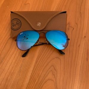 Women’s Ray Ban Aviators